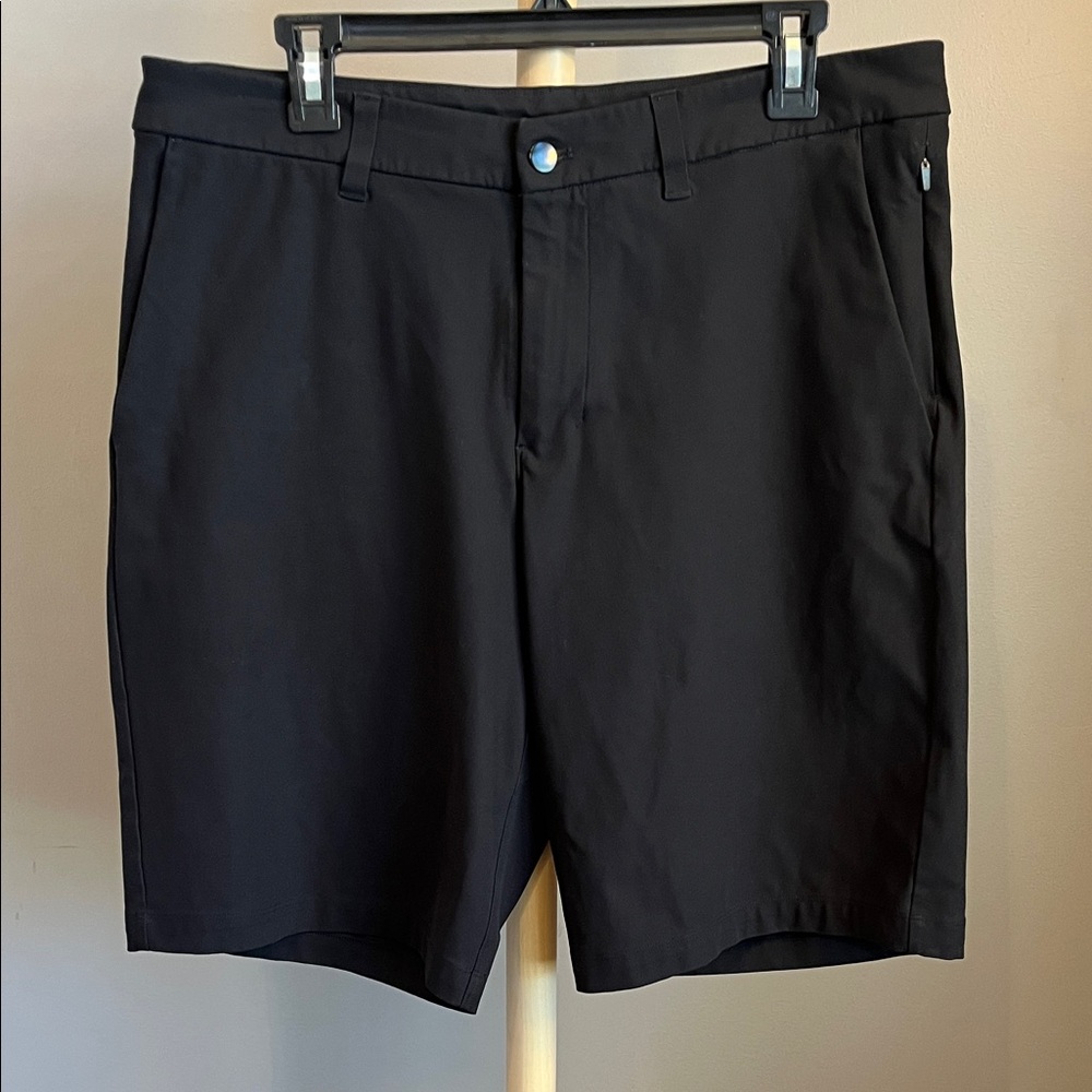 Lululemon Men's Black Commission Short Relaxed 11" Size 34